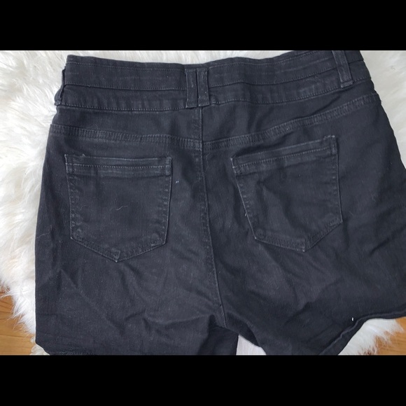 Black Washed Denim Shorts size 7/8 - Picture 3 of 3